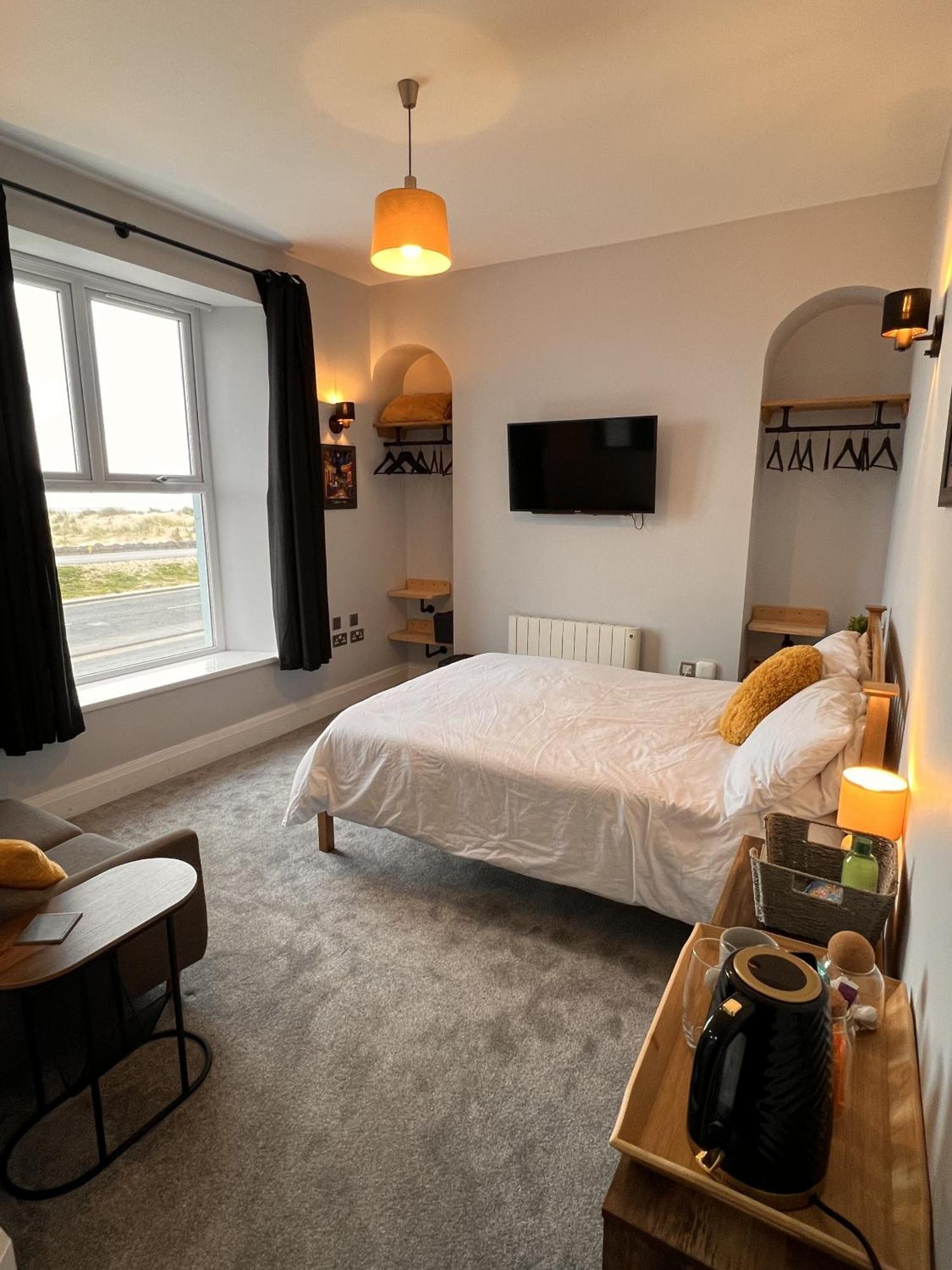 Hoopers Sandy Beach Guest Rooms Swansea Habitación foto